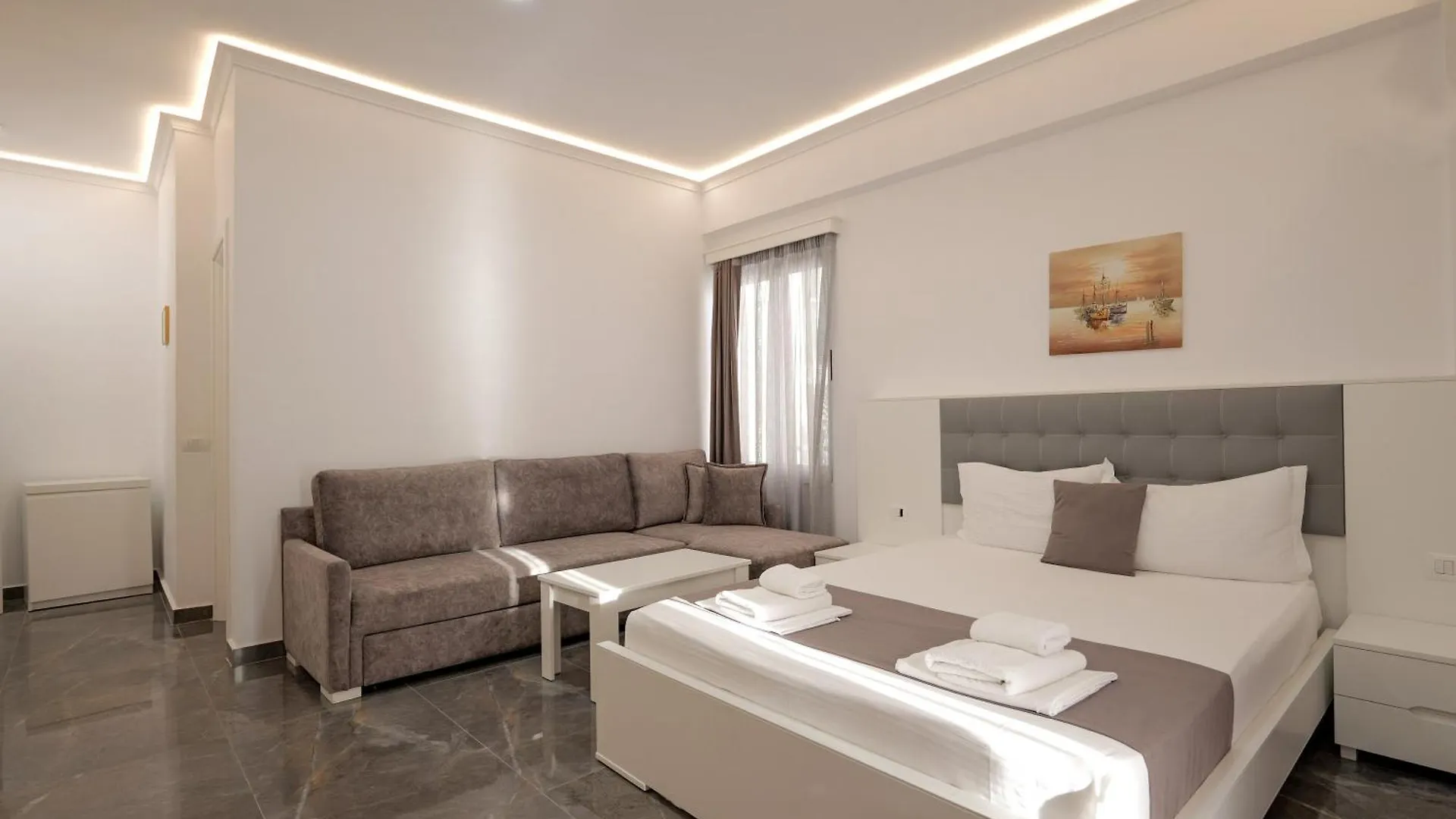 Vila Era Beach Sarandë 3*,  Albanien