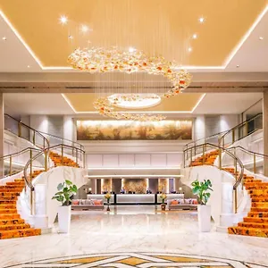 ***** Отель Royal Plaza On Scotts Сингапур