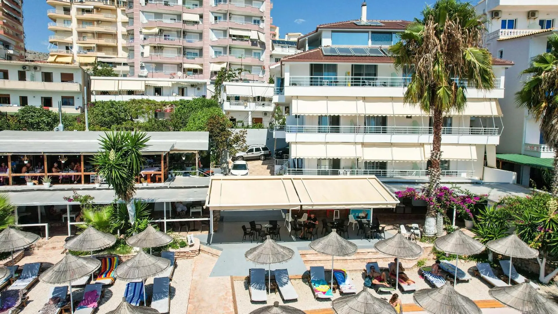 Vila Era Beach Sarande 3*,  Albania