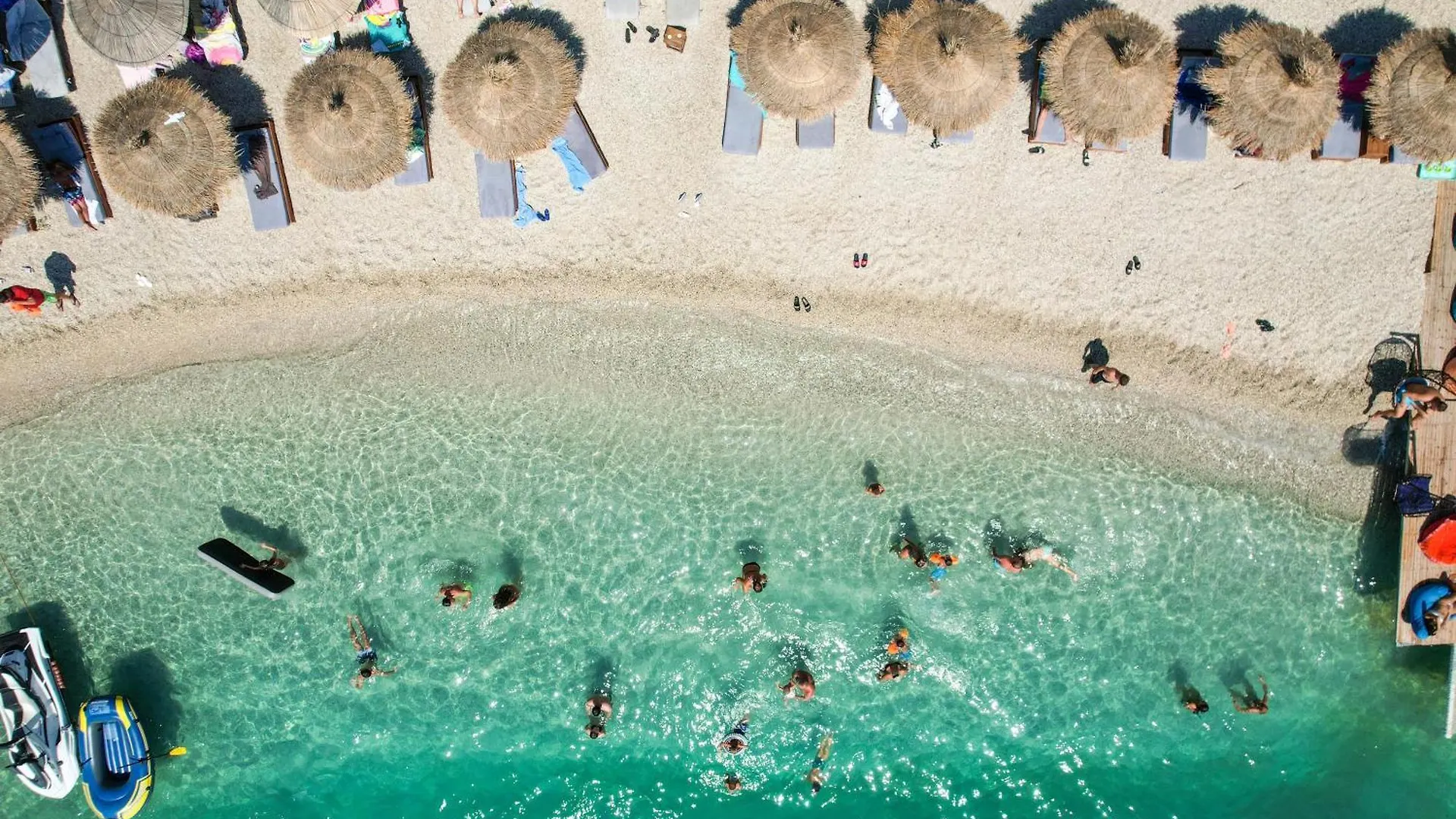Vila Era Beach Sarande 3*,
