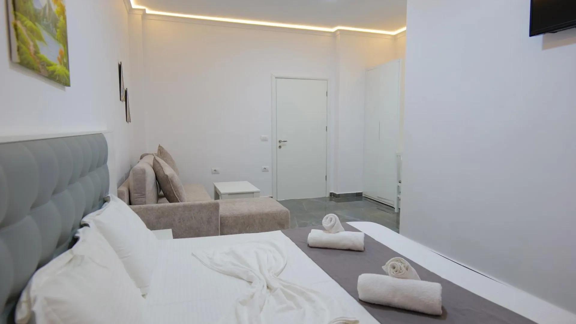 *** Hotel Vila Era Beach Sarande Albania